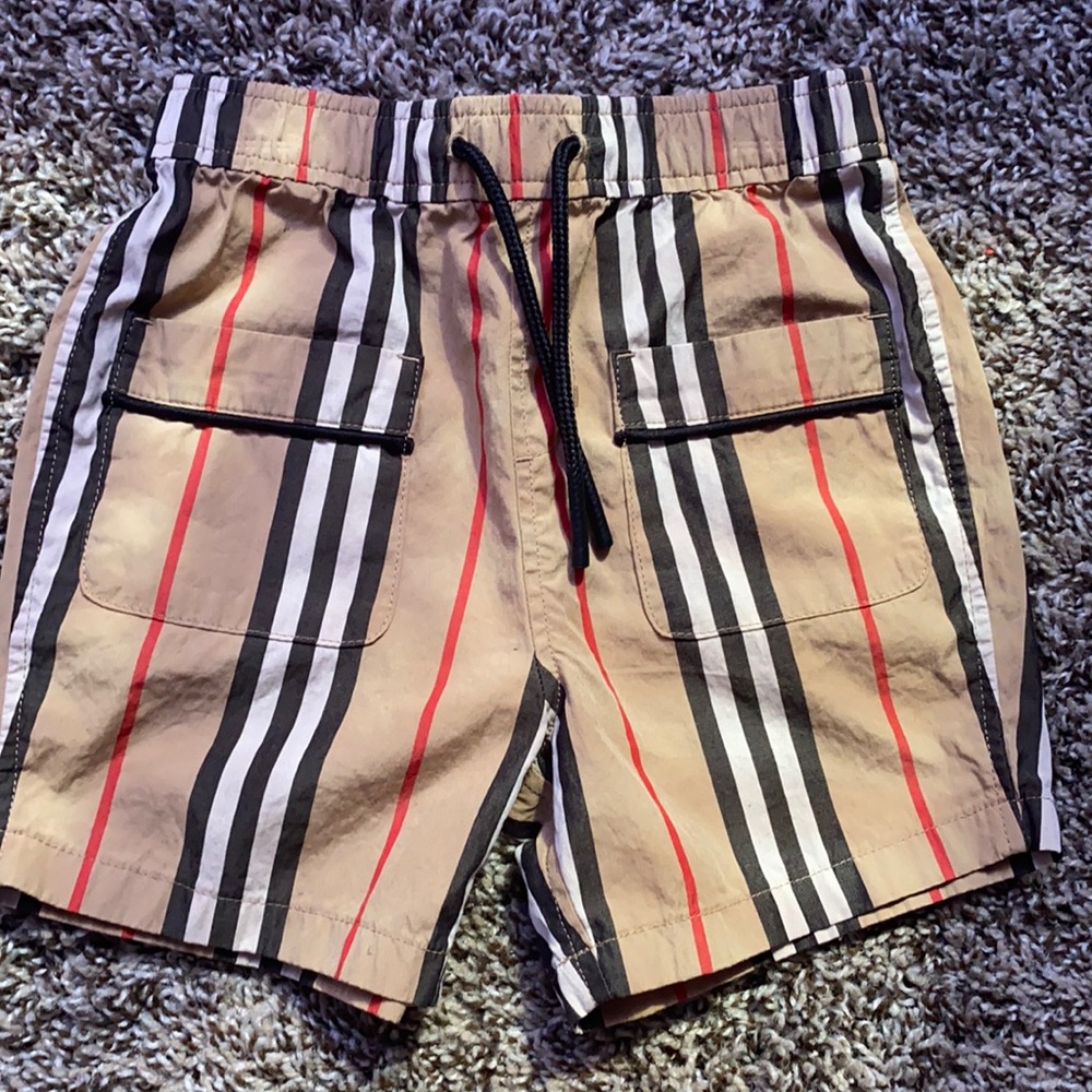 Burberry shorts boys